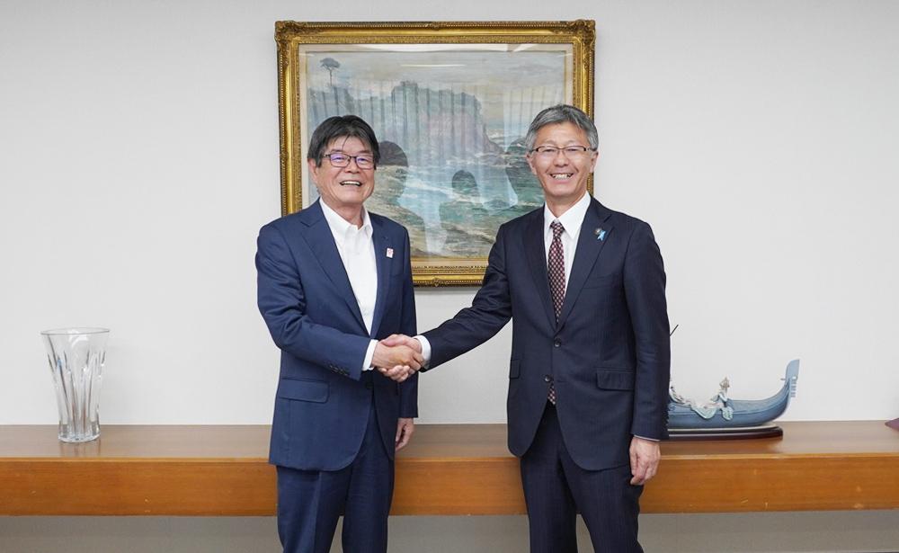 Meeting with Mayor Sakurai of Kashiwazaki City