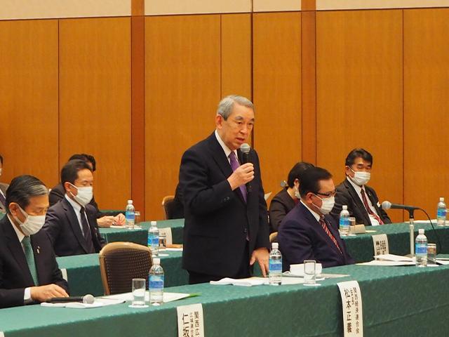 北陸新幹線(敦賀・大阪間)建設促進大会および中央要請