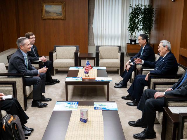 米国総領事 表敬来訪