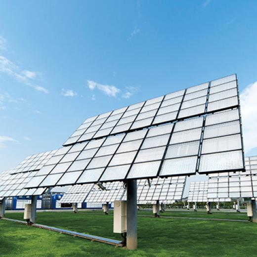 集光型太陽光発電装置（CPV）