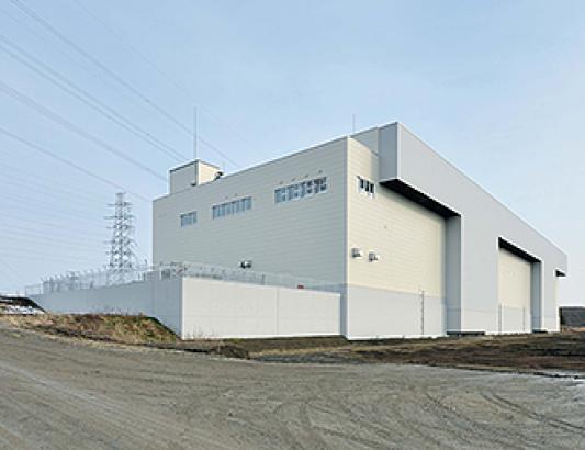 蓄電池建屋外観