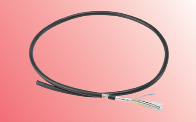 データセンター向け高速伝送ケーブル