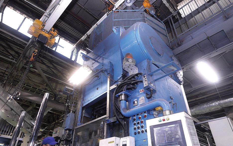 成形機