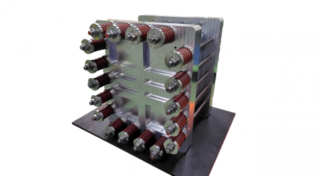 AEM-Type Water Electrolysis Cell Stack