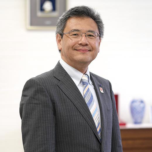 Mitsuaki Tamura, Senior Assistant General Manager, Innovative Network I Department, New Business Marketing & Promotion Division, Information Transmission Department, Optical Communication Laboratory