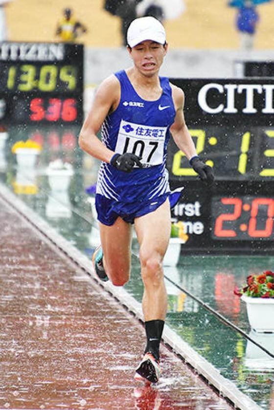 Mr. Fujimura approaching the finish line