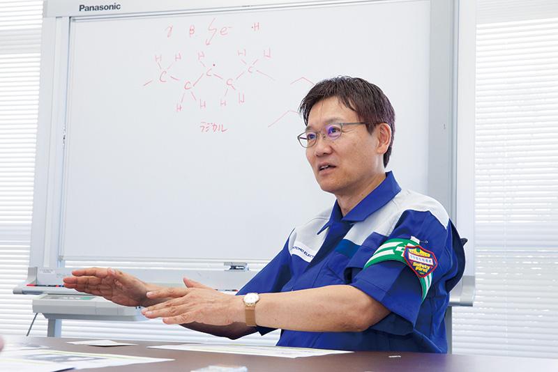Hiroshi Hayami / Executive Officer / Deputy General Manager, R&D Unit