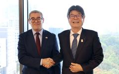 Meeting with the Ambassador of Tunisia